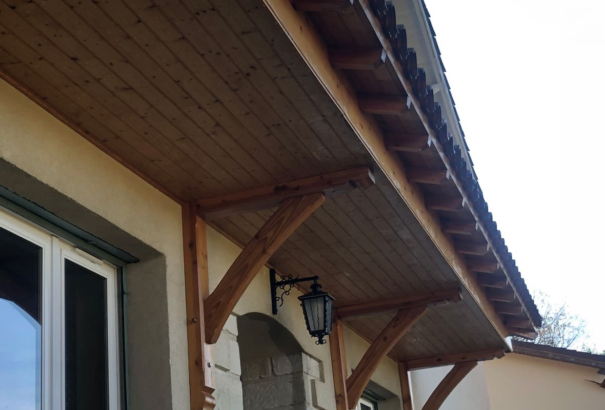 Peinture de volets et boiseries à Villefranche-de-Rouergue (12200)